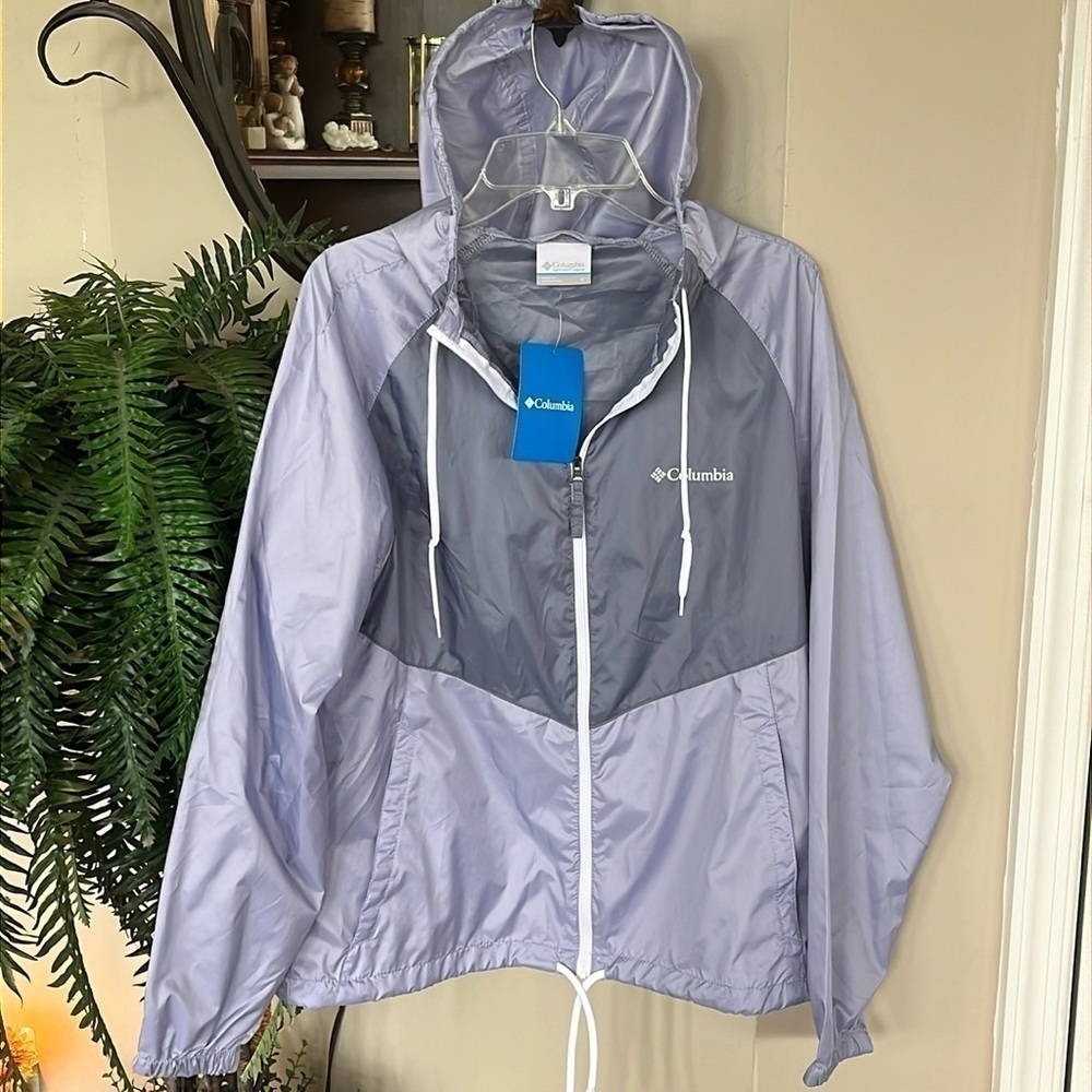 Brand New Columbia Zippered Windbreaker Jacket Purple Hooded Lightweight Hiking